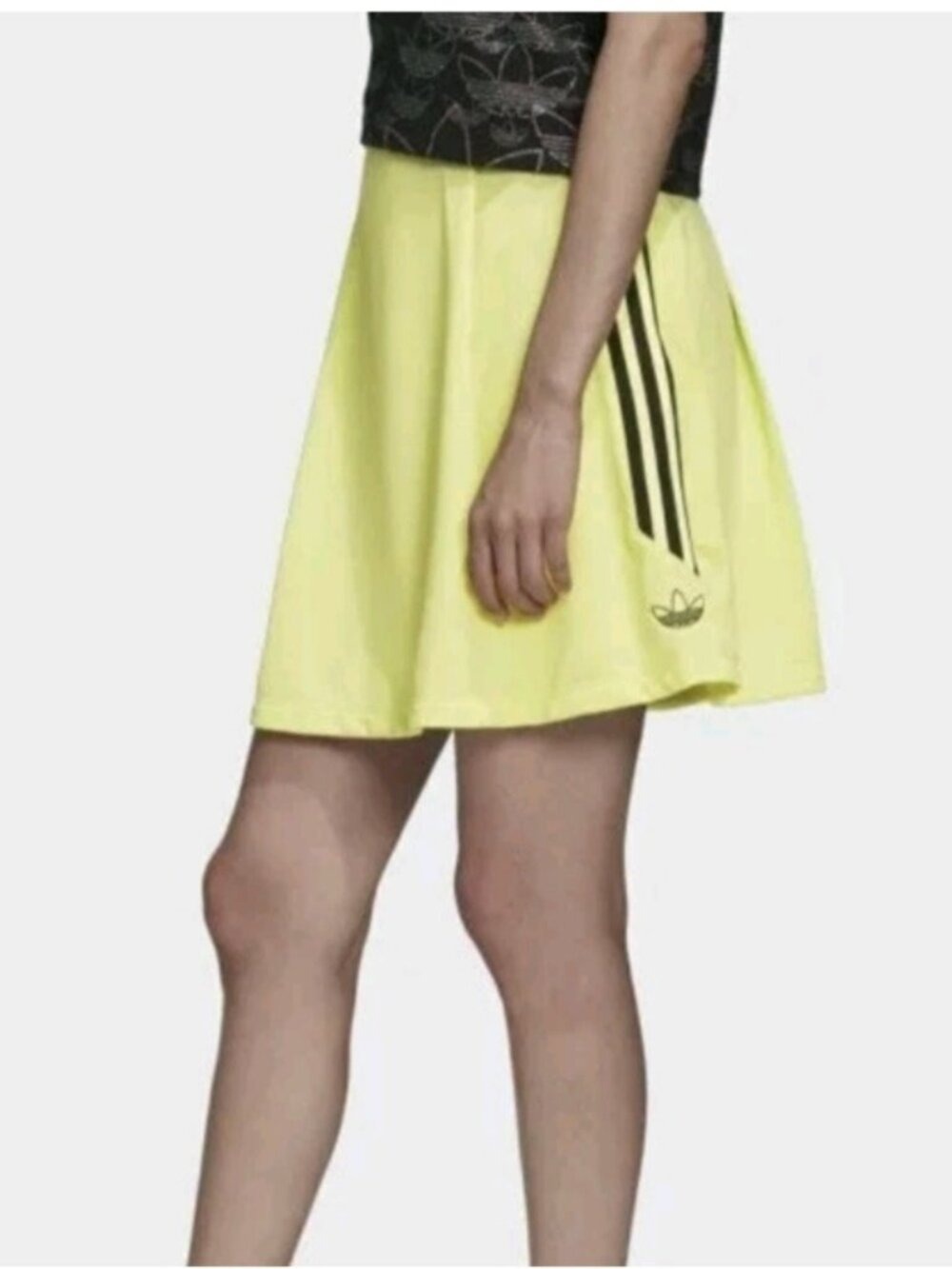 NWT ADIDAS Originals | FM1935 Women's Semi Frozen Yellow Skirt Size XS